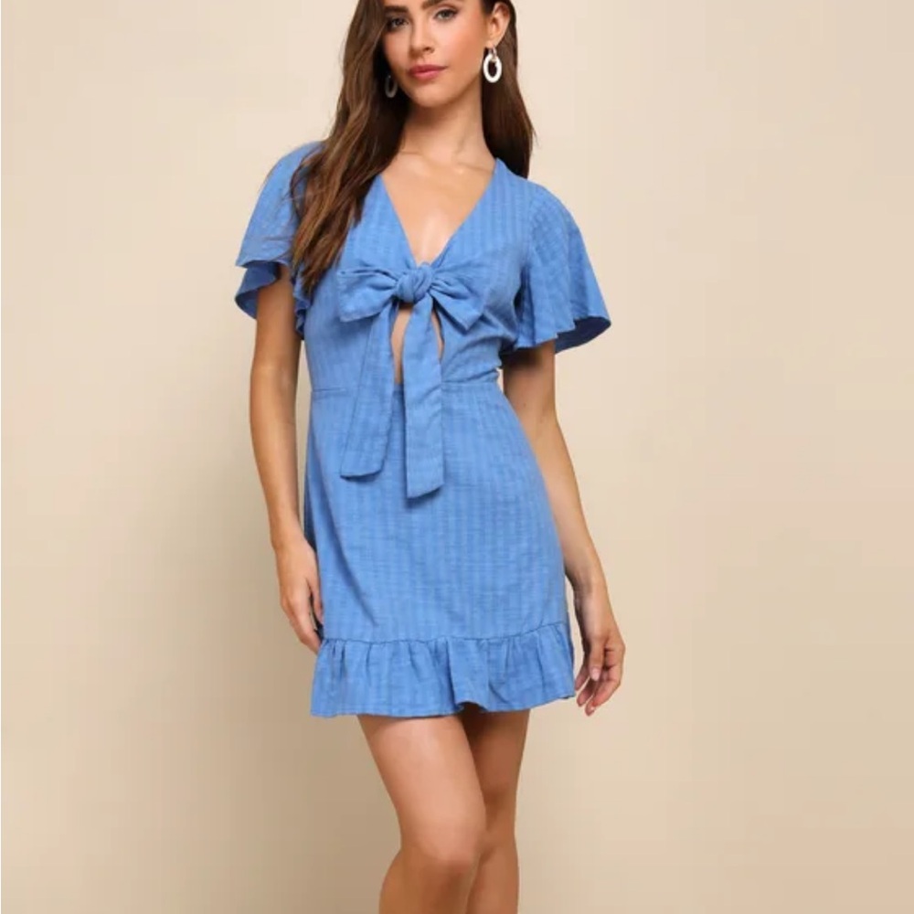 NWT Lulu’s Blue Cutout Tie-Front Ruffled Mini Dress